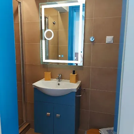 Apartament Mpitzarakis On The *